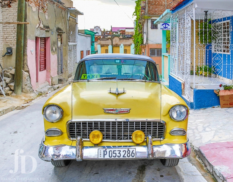 cuba-voiture-jaune